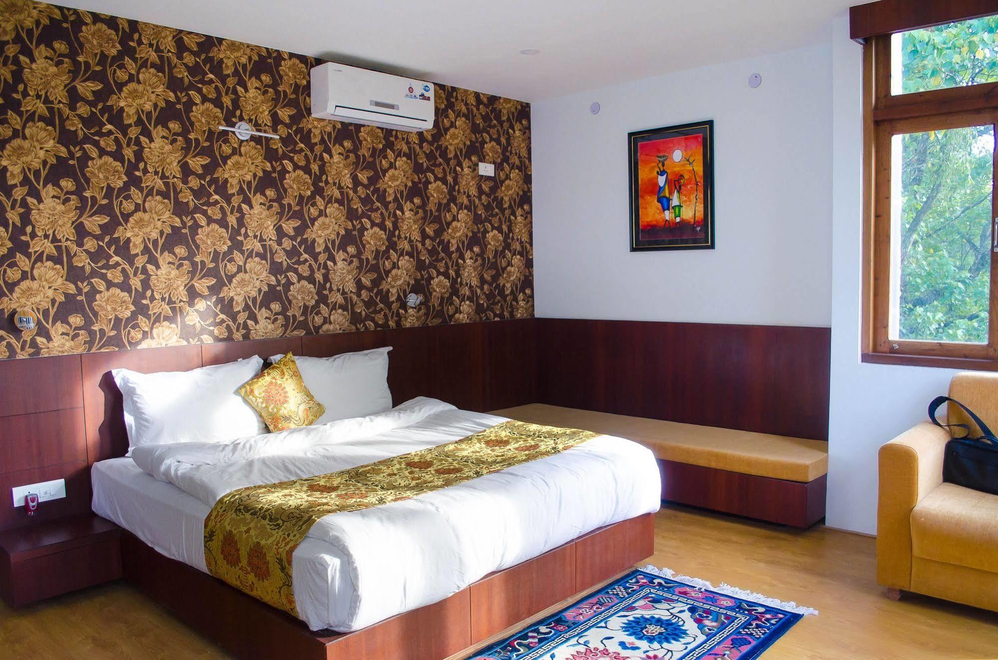 Hotel The Golden Crest Gangtok Exterior foto